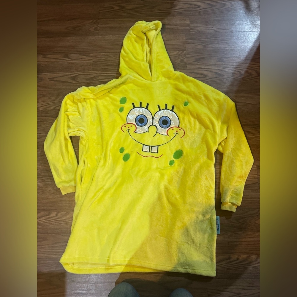 SpongeBob SquarePants Bright Yellow  Hooded Blanket